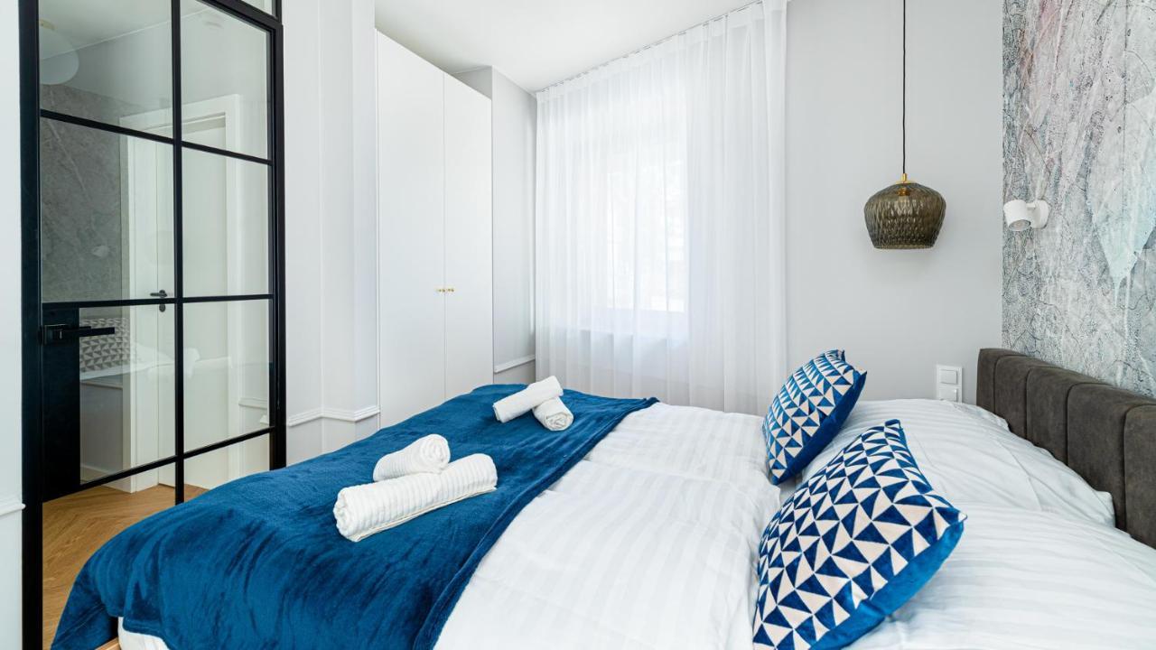 Stone Hill Apartament Sunrise ชกลาร์สกา ปอเรมบา ภายนอก รูปภาพ