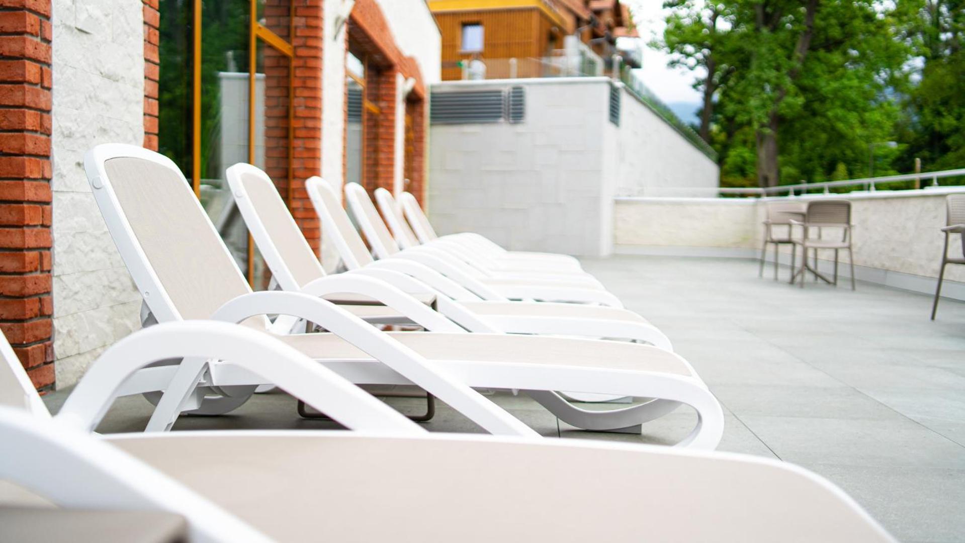 Stone Hill Apartament Sunrise ชกลาร์สกา ปอเรมบา ภายนอก รูปภาพ